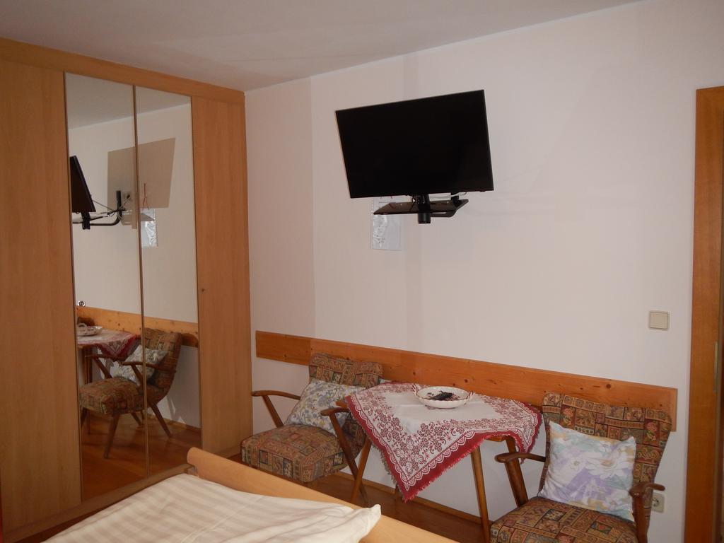 Haus Friedburg Apartment Velden am Woerthersee Room photo
